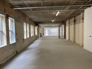  CB2 3HX picture 2