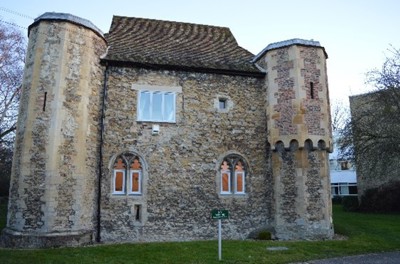 Photo 3