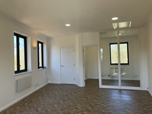  Milton Keynes,  Buckinghamshire,  MK12 5NF picture 3