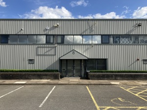  Stacey Bushes,  Milton Keynes,  Buckinghamshire,  MK12 6HS picture 1