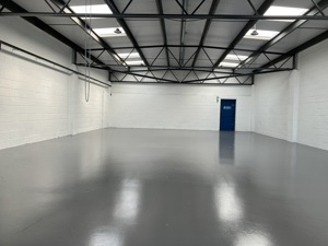  Buckinghamshire,  MK14  picture 2