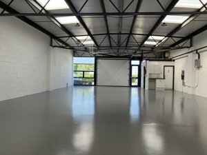  Buckinghamshire,  MK14  picture 3