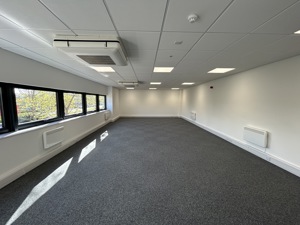  Wymbush,  Milton Keynes,  Buckinghamshire,  MK8 8DF picture 6