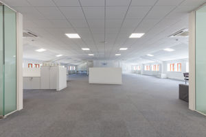  Charlbury,  Chipping Norton,  Oxfordshire,  OX7 3EW picture 4