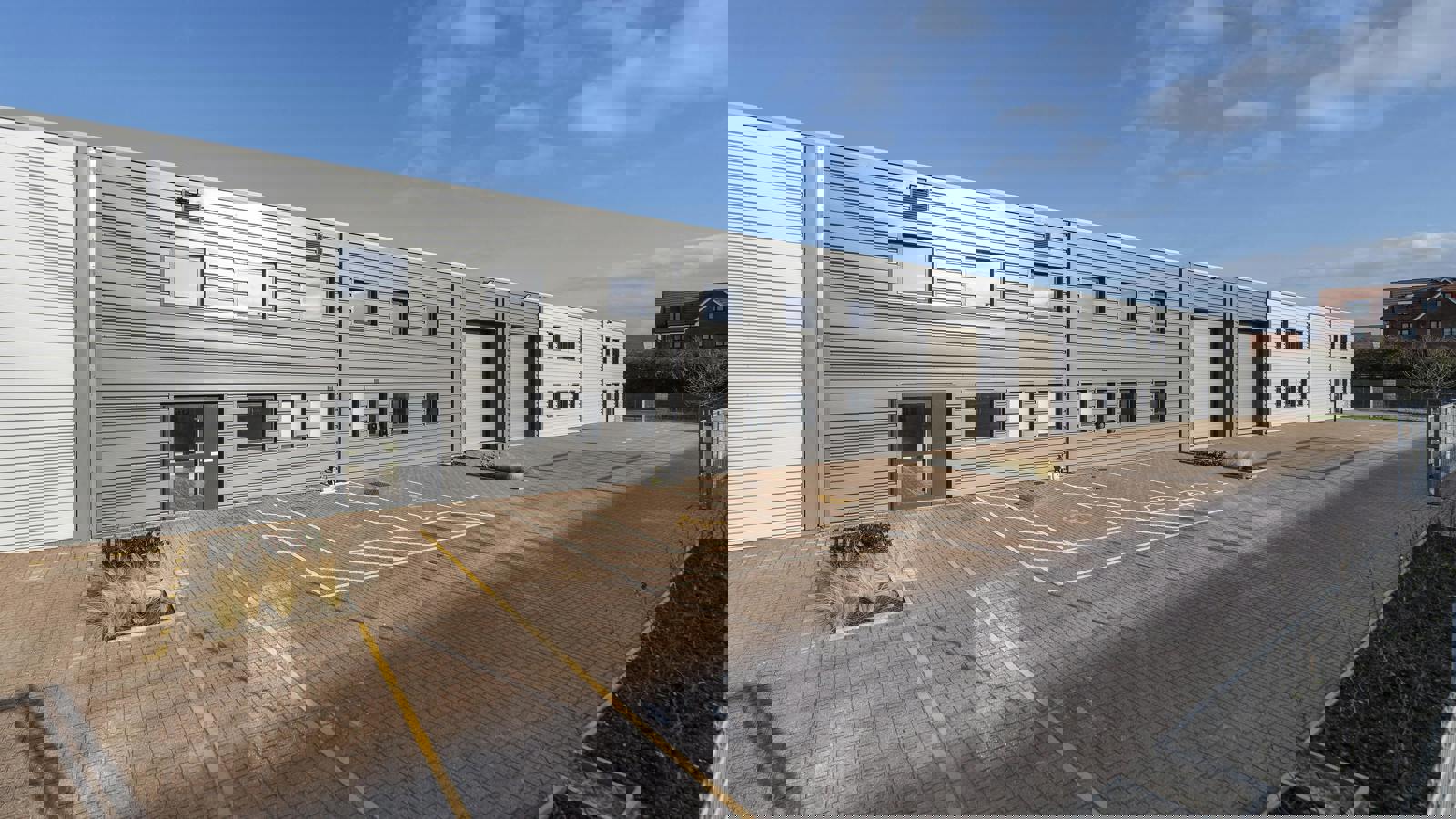 IW090125CA037.jpg IW090125CA037