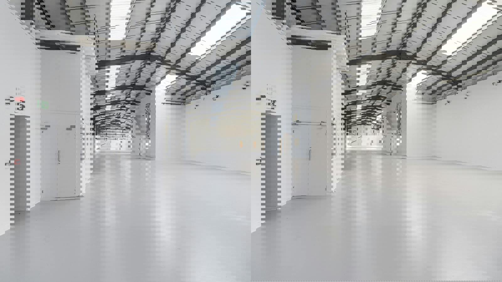 IW090125CA090.jpg IW090125CA090