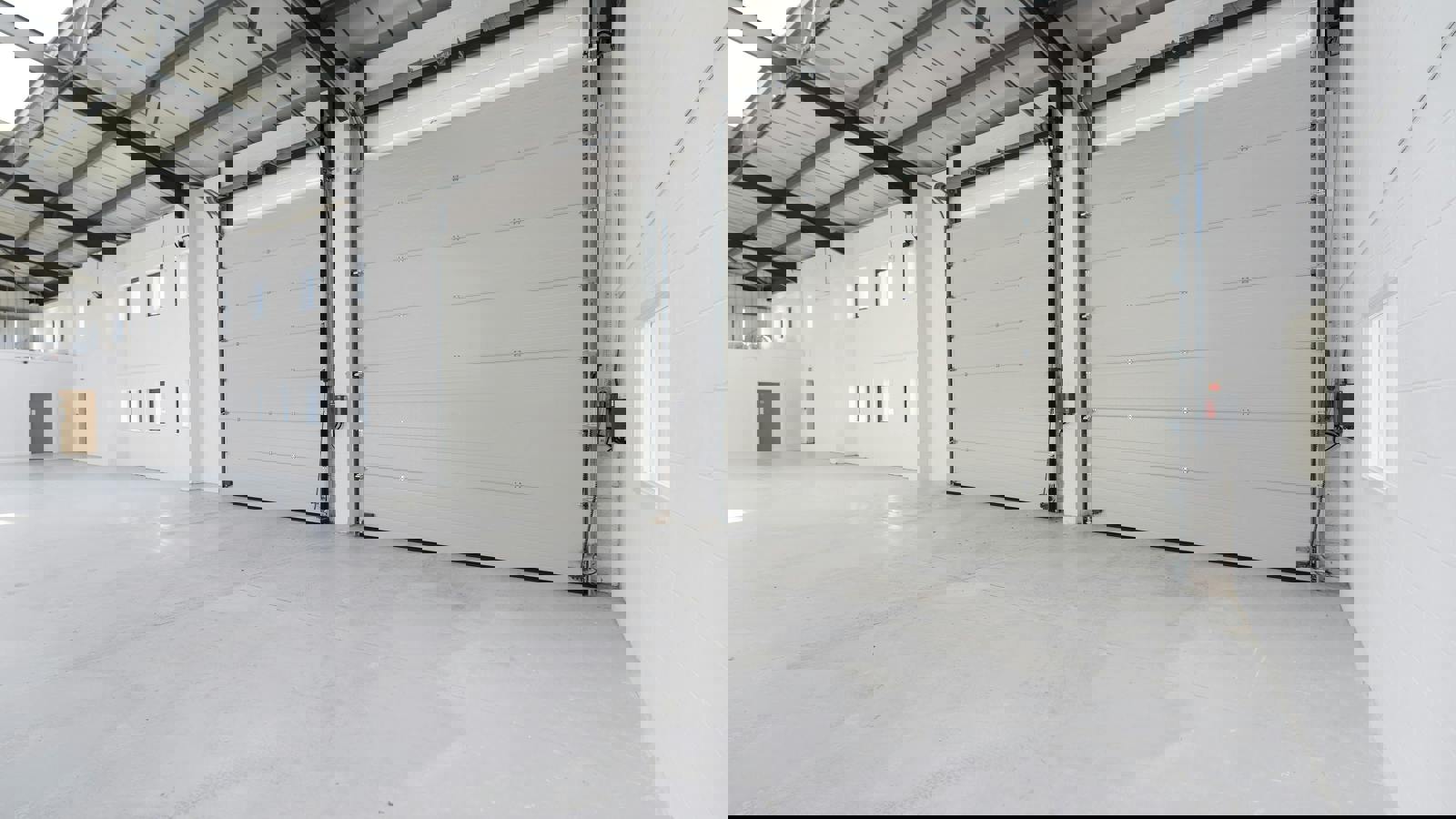 IW090125CA100.jpg IW090125CA100