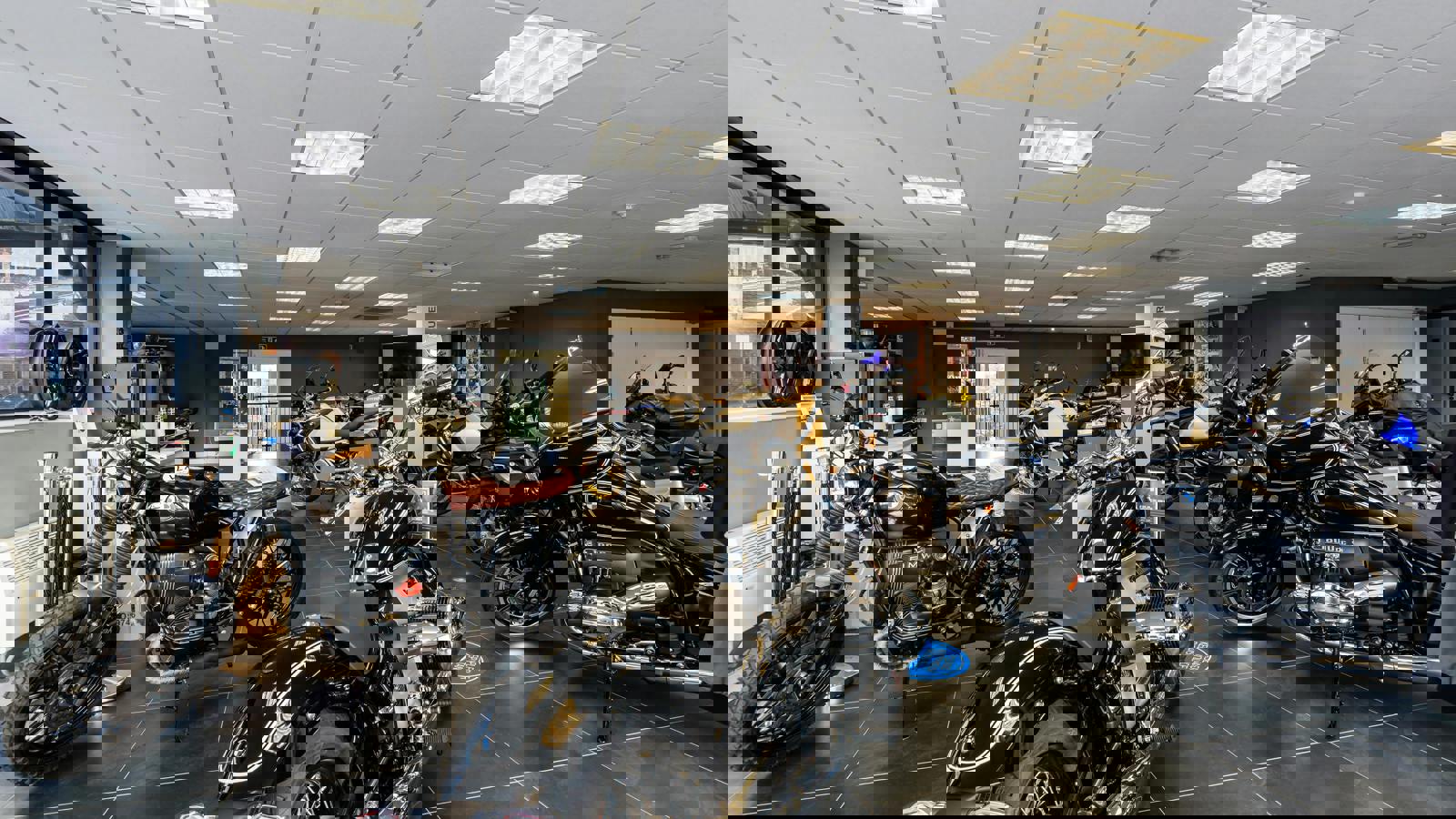 Ber St 120 Harley  BMW 002