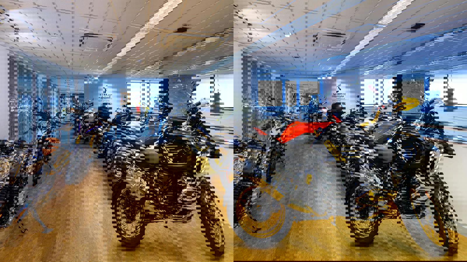 Ber St 120 Harley  BMW 005