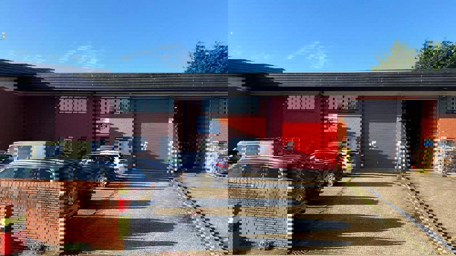 42 Hellesdon Park 0325_Page_1