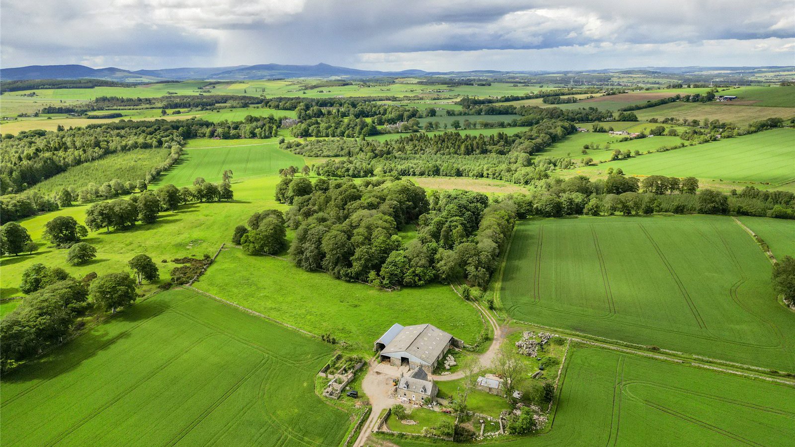 Lot 2 Steading.jpg Lot 2 Steading