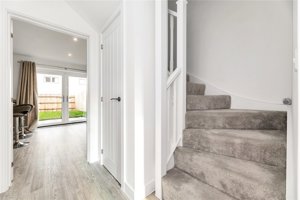 Cambridgeshire, CB1 3FQ picture 5