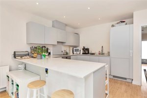 Coldhams Place, Cambridge picture 3