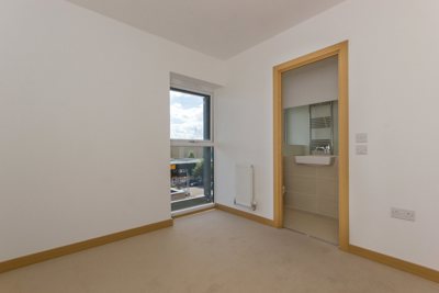 Bedroom4.jpg