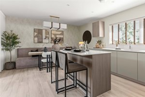 Cambridge, CB1 8AL picture 2