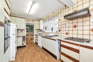 Cambridgeshire, CB1 8SN picture 5