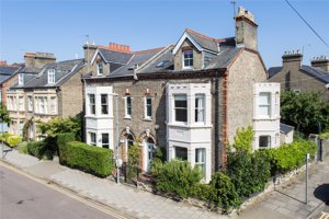 Lyndewode Road, Cambridge picture 1