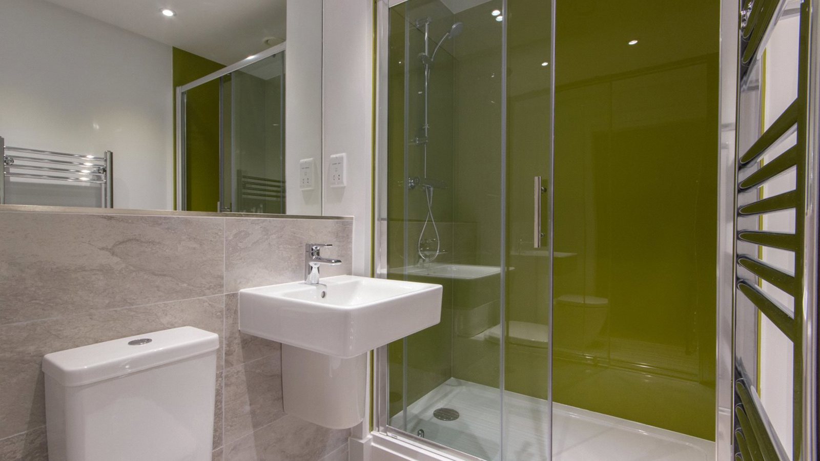 Bathroom.jpg Bathroom
