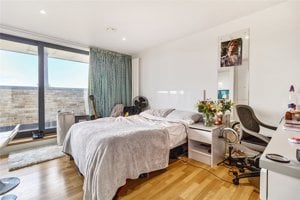 Cambridge, CB1 1BX picture 2