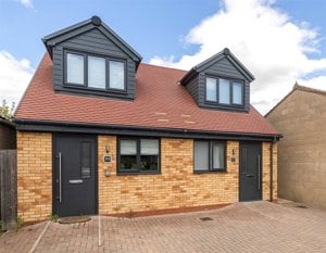 Mowbray Road, Cambridge picture 1