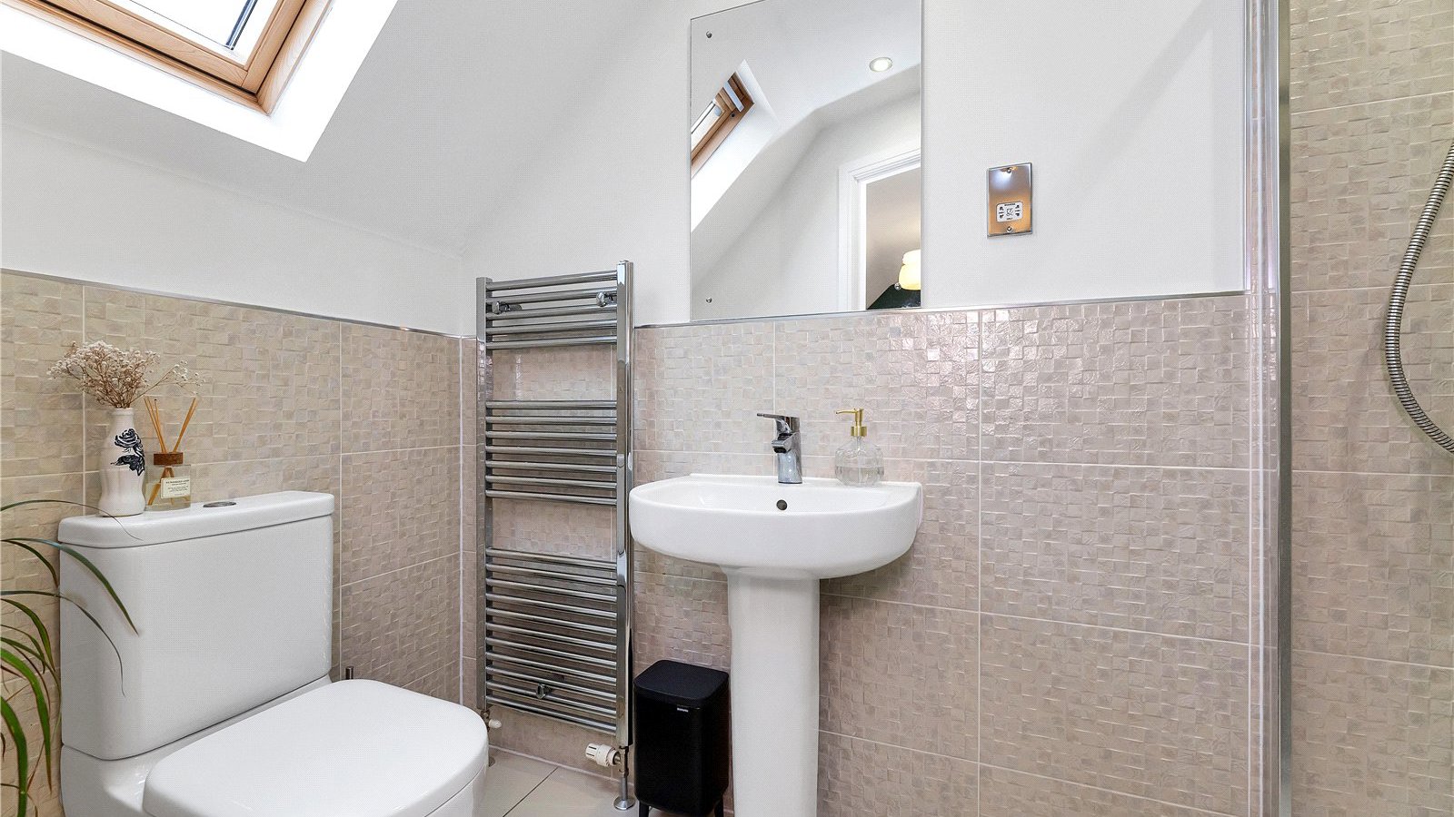 Picture No. 02.jpg Picture No. 02