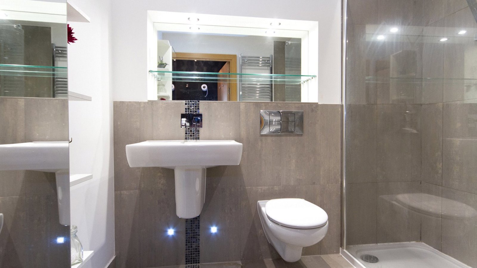 Picture No. 02.jpg Picture No. 02