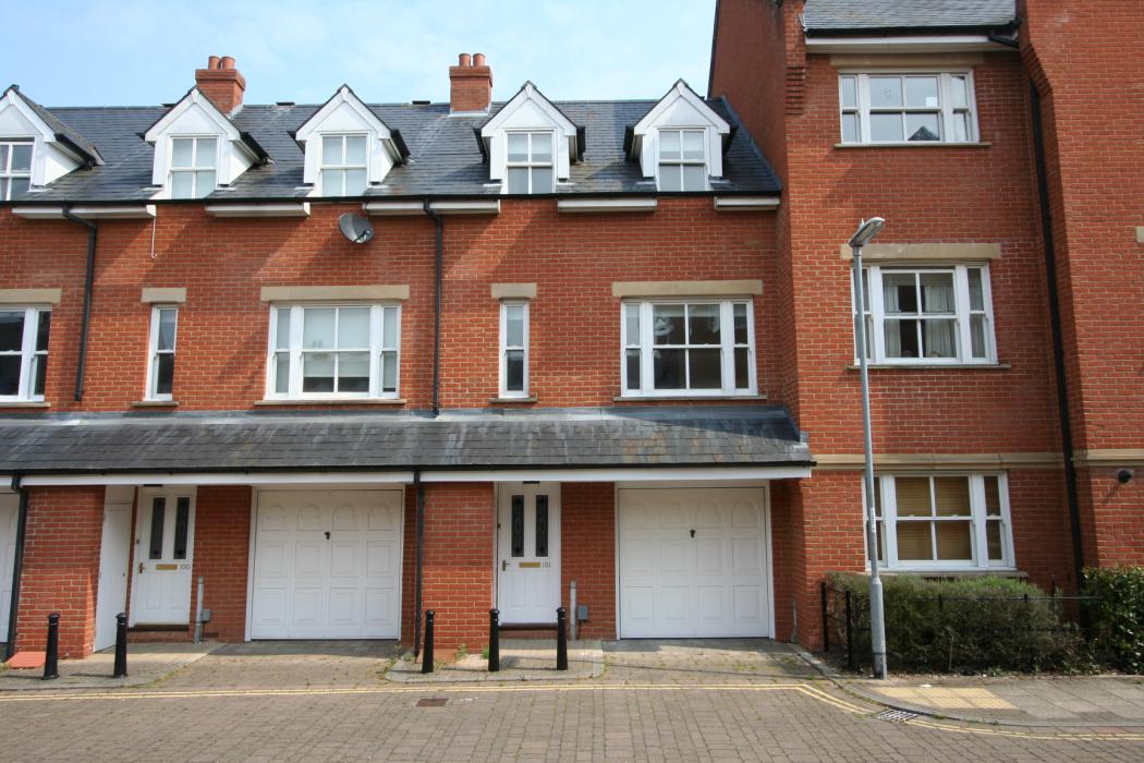 Ravensworth Gardens, Cambridge picture 1