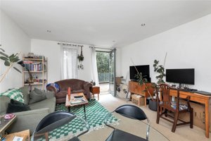 Rustat Avenue, Cambridge picture 5