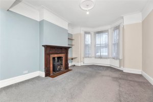 Cambridgeshire, CB1 2DE picture 4