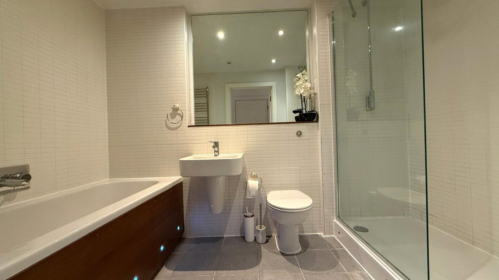 Picture No. 33.jpg Picture No. 33