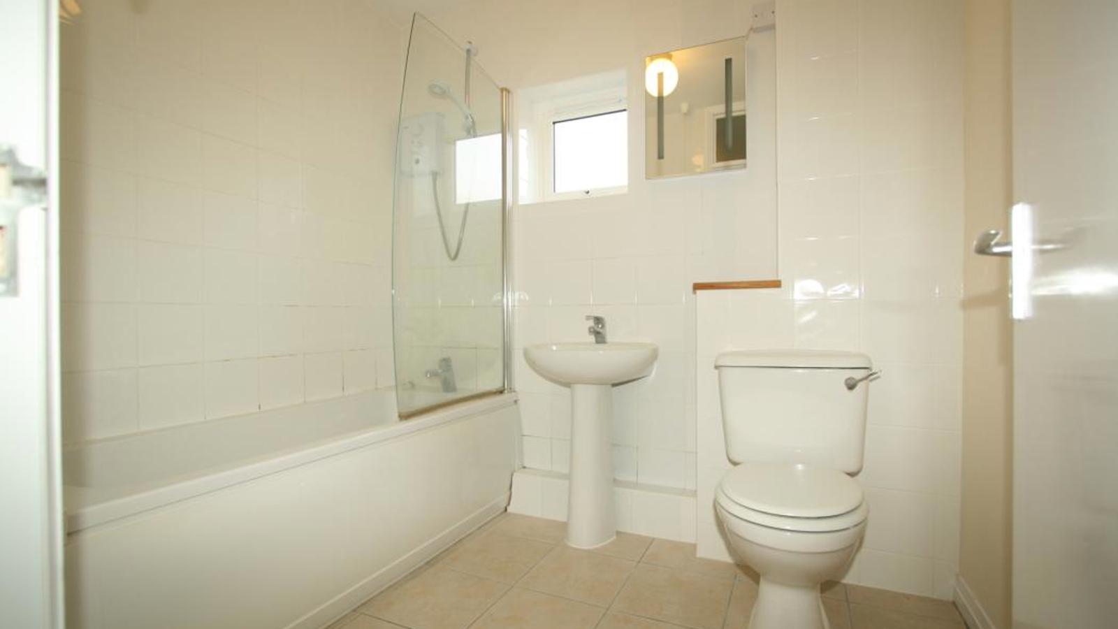 Bathroom.jpg Bathroom