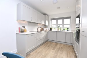 Great Chesterford, Essex, CB10 1FQ picture 2