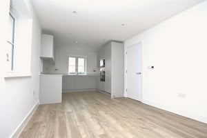 Great Chesterford, Essex, CB10 1FU picture 4