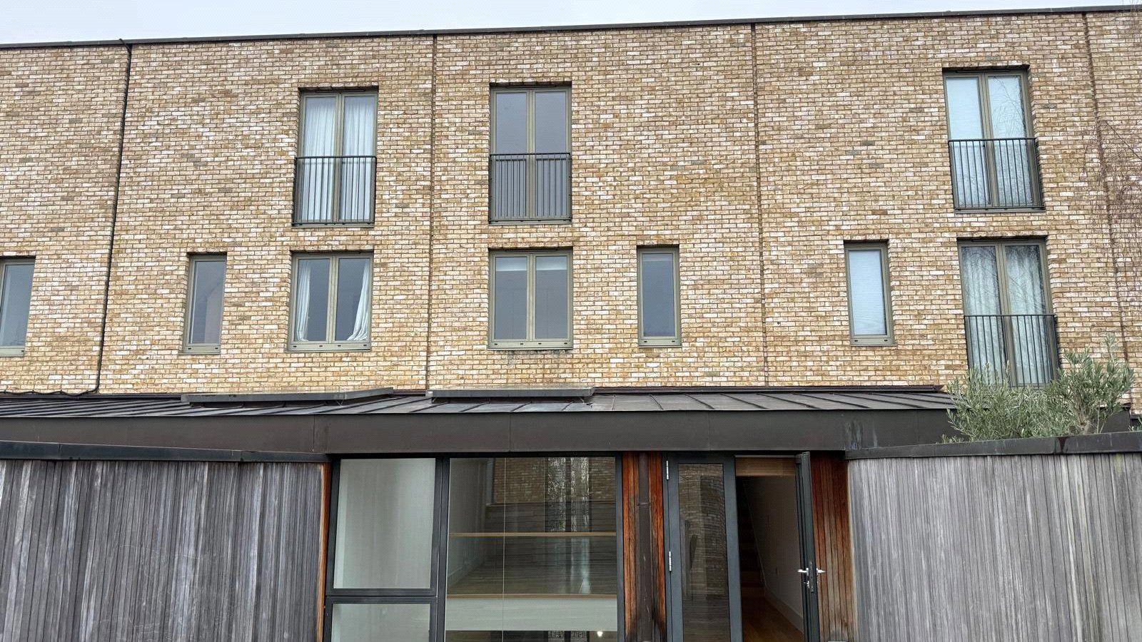 Picture No. 211.jpg Picture No. 28