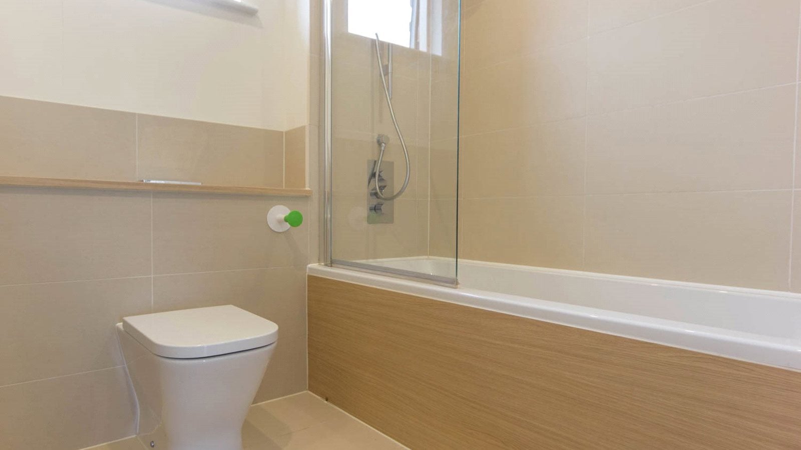 Bathroom.jpg Bathroom