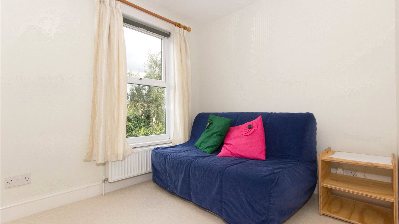 Bedroom2.jpg Bedroom