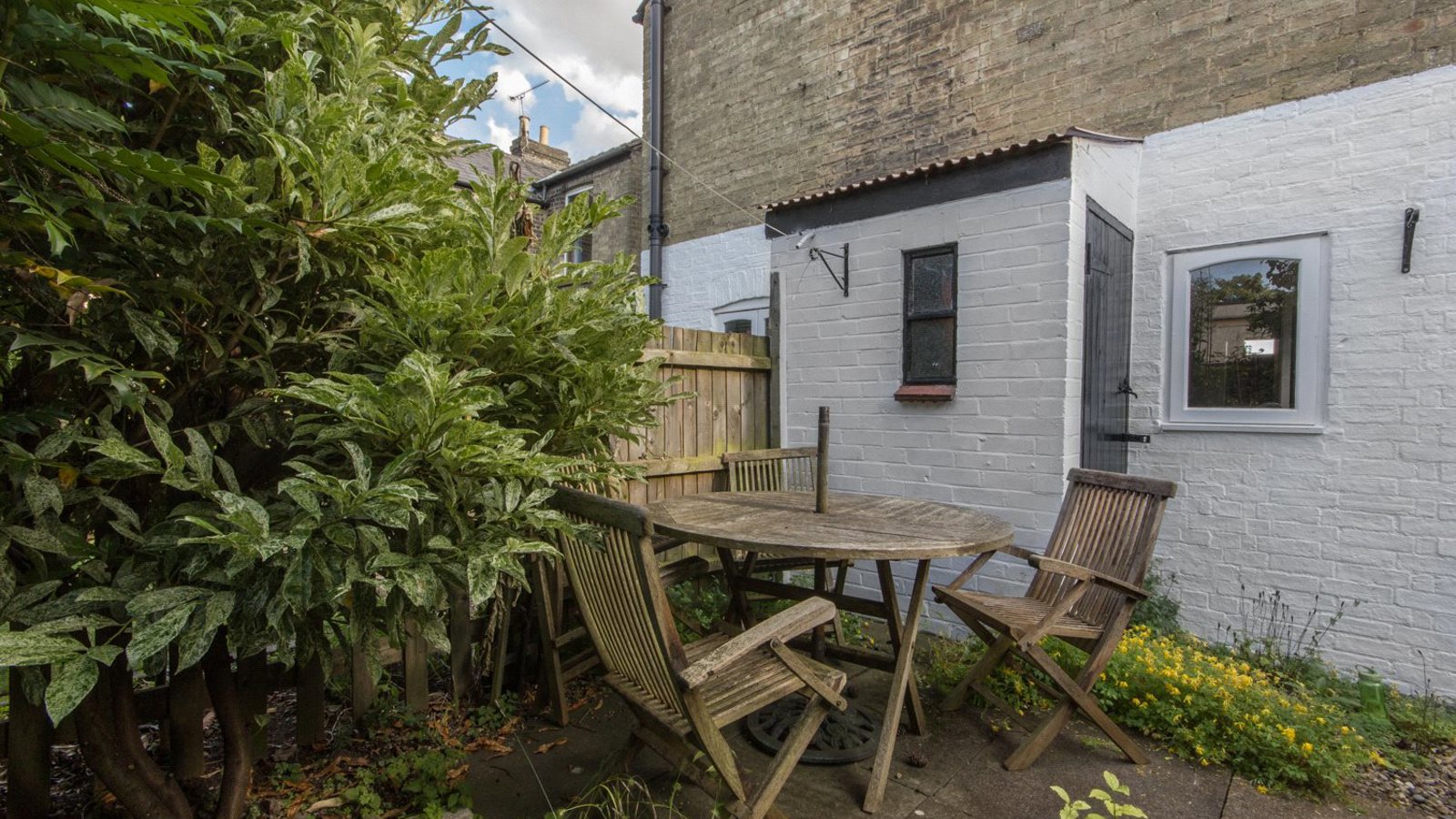 Terrace.jpg Terrace
