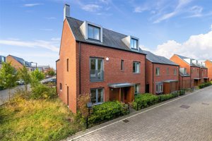 Cambridge, CB2 9DY picture 1