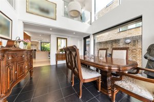 Cambridgeshire, CB2 8DE picture 4