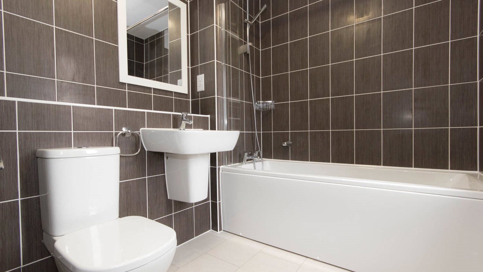 Bathroom.jpg Bathroom