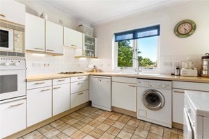Chesterford House, Southacre Drive picture 2