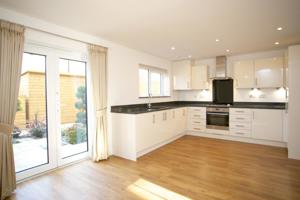 Consort Avenue, Trumpington picture 2