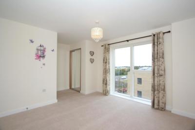 Master Bedroom1.jpg
