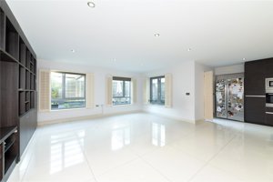 Cambridgeshire, CB2 8BN picture 4