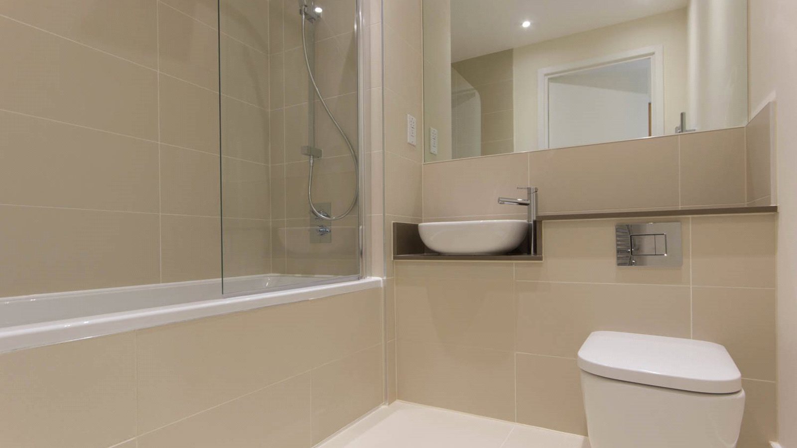 Bathroom.jpg Bathroom