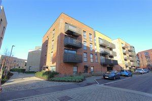 Fowler Avenue, Trumpington picture 1