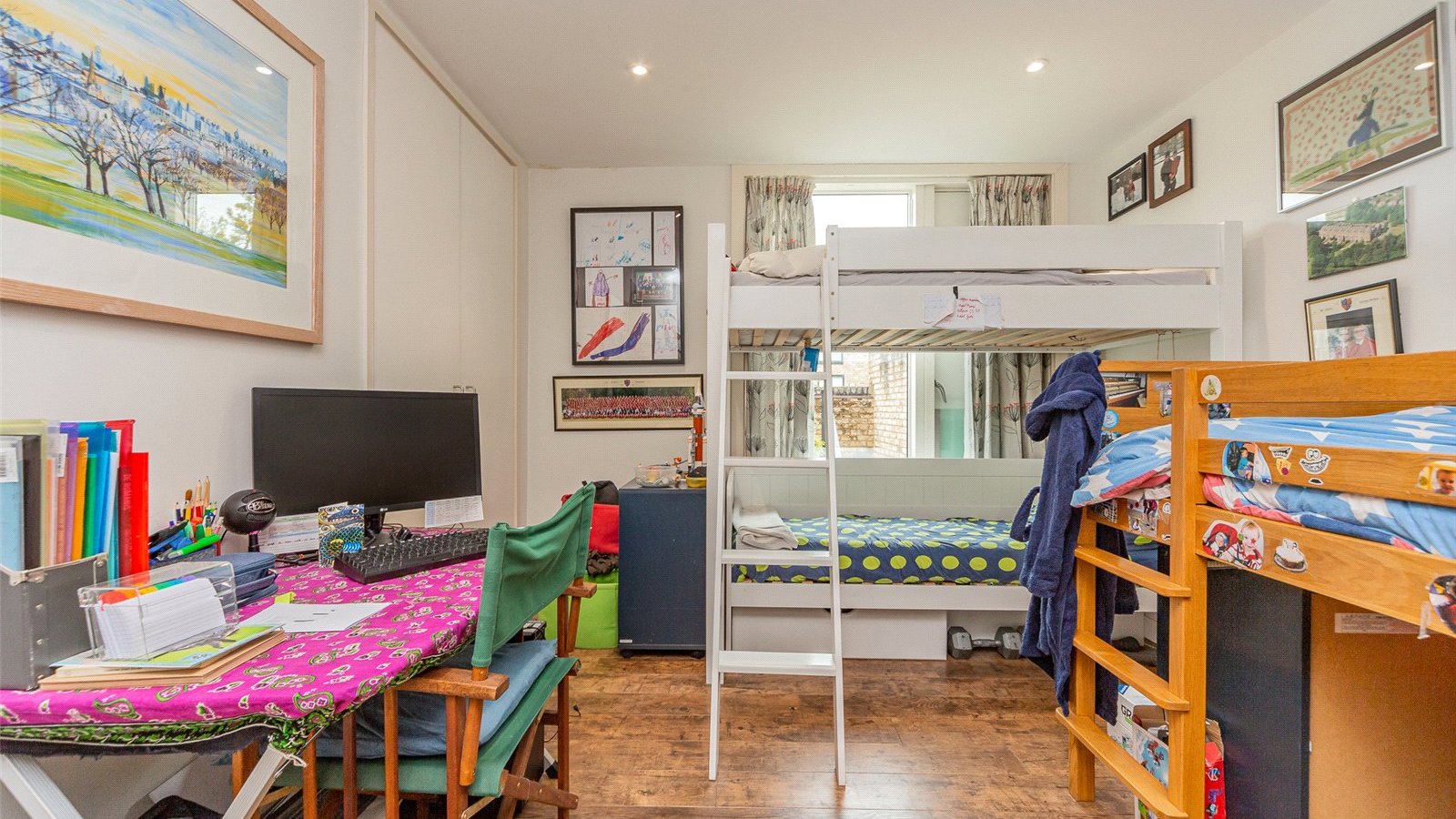 Picture No. 611.jpg Picture No. 64