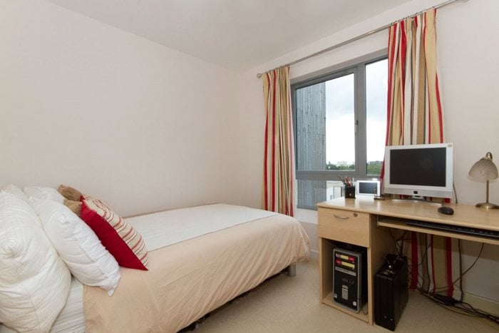 Bedroom 4.jpg