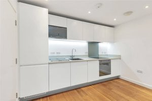 Glenalmond Avenue, Cambridge picture 2