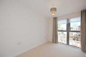 Glenalmond Avenue, Cambridge picture 6